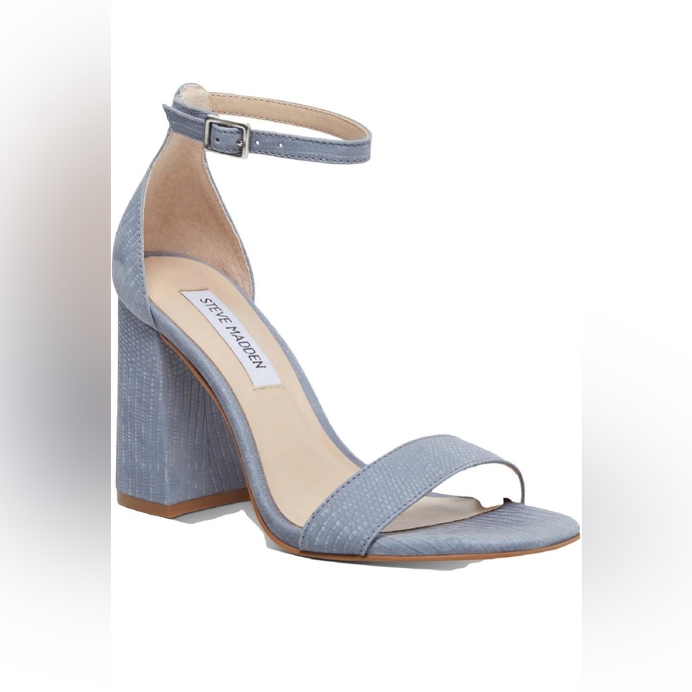 Steve Madden Women’s Dillion Heeled Sandal